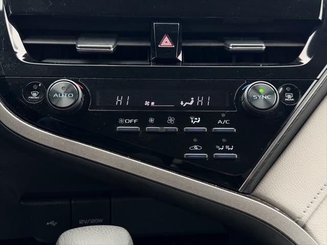 2022 Toyota CAMRY LE