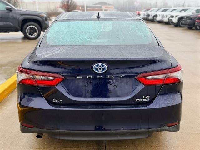 2022 Toyota CAMRY LE