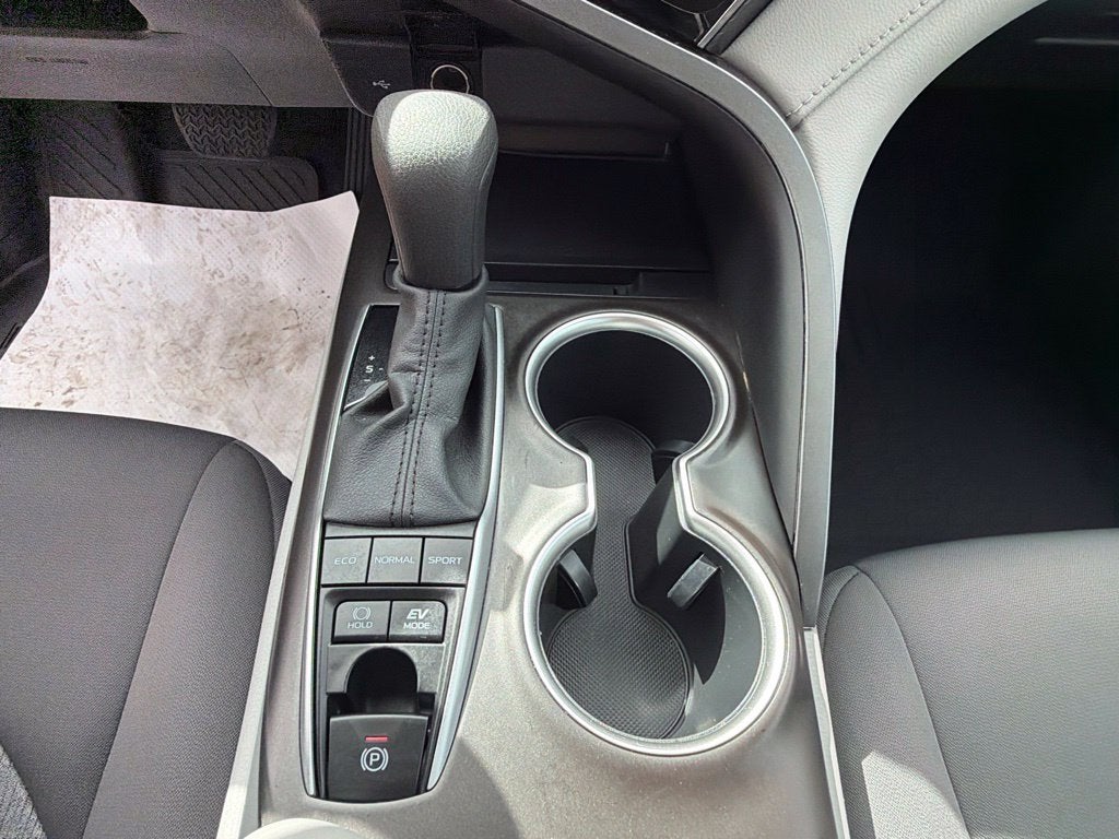 2023 Toyota Camry Hybrid LE