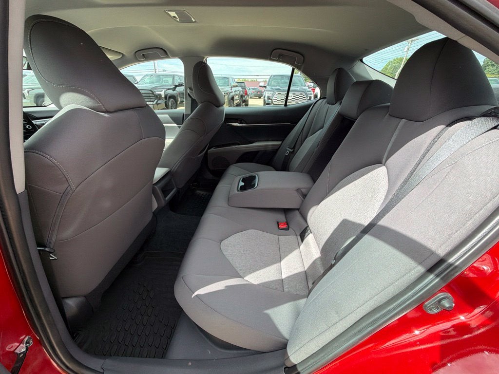 2023 Toyota Camry Hybrid LE