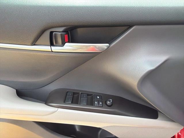 2023 Toyota Camry Hybrid LE