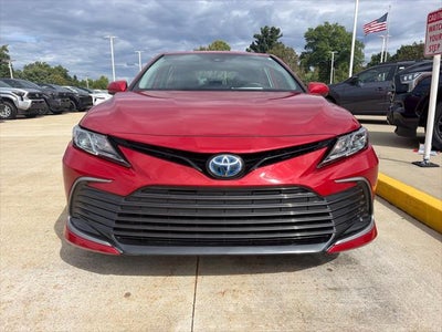 2023 Toyota Camry Hybrid LE