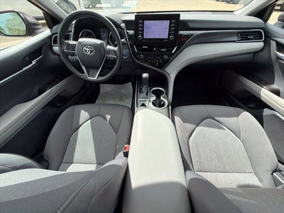 2023 Toyota Camry Hybrid LE