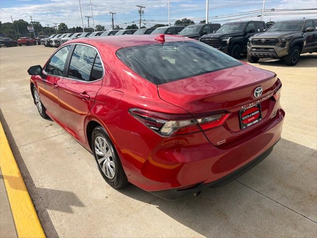 2023 Toyota Camry Hybrid LE