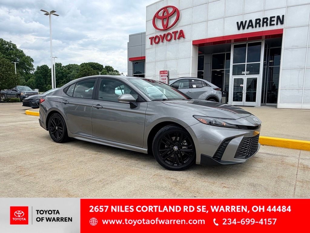 2025 Toyota Camry SE