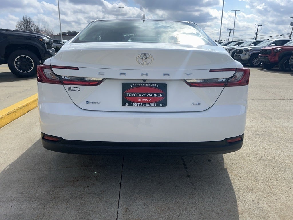 2025 Toyota Camry LE