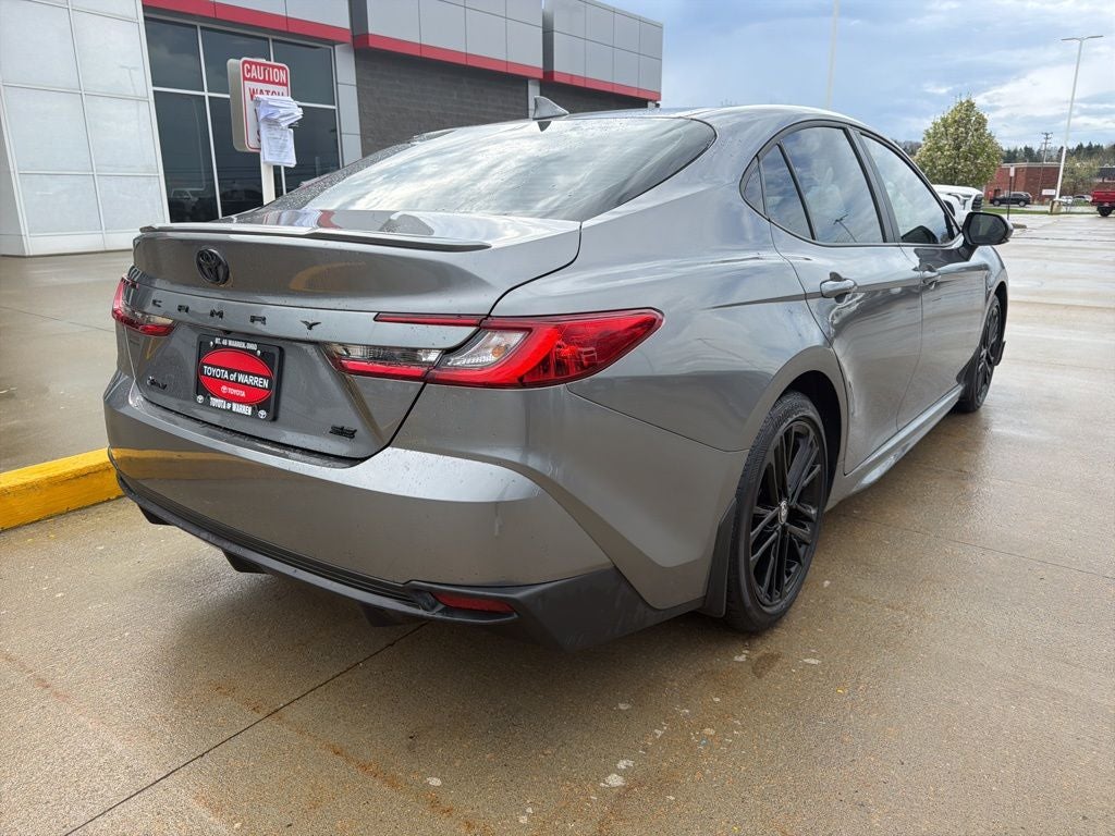 2025 Toyota Camry SE
