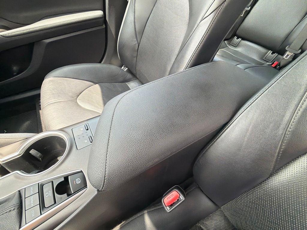 2023 Toyota Camry XLE