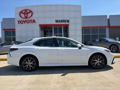 2023 Toyota CAMRY SE