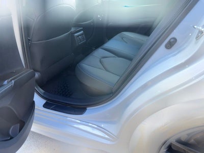 2022 Toyota Camry Hybrid XSE