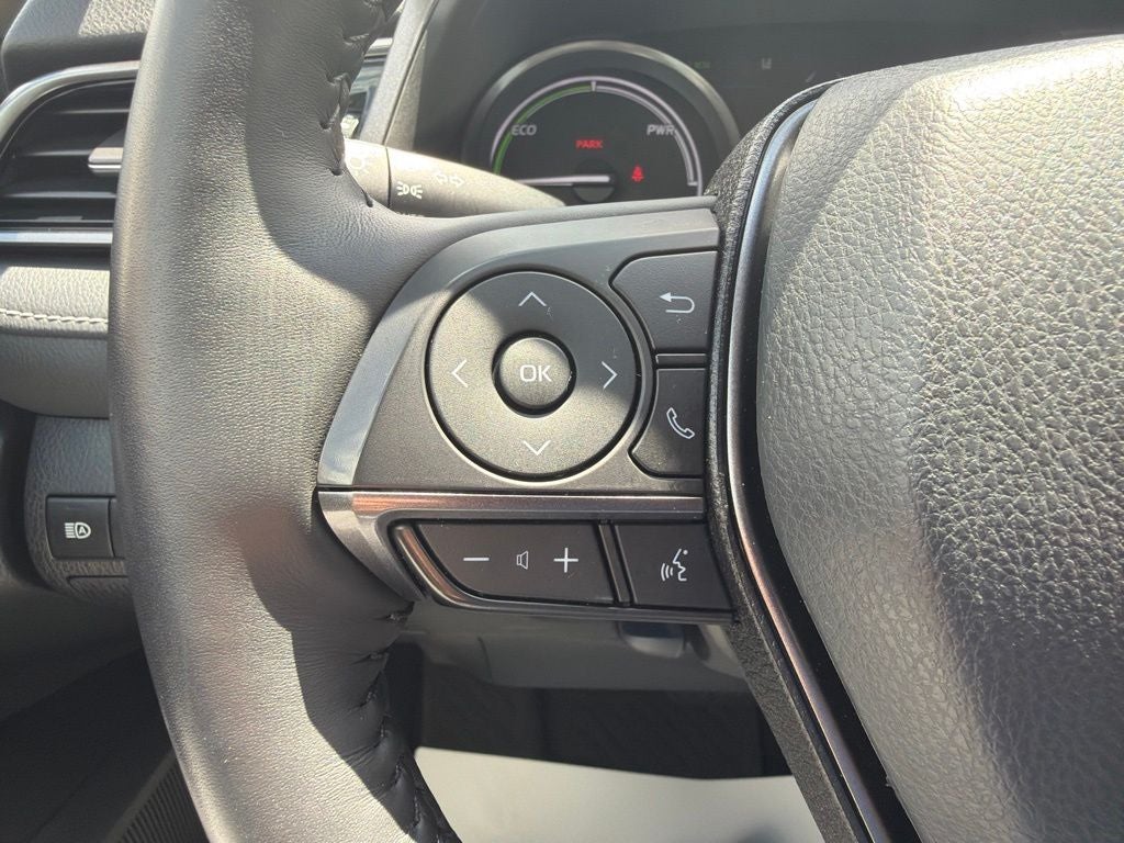 2022 Toyota Camry Hybrid XSE