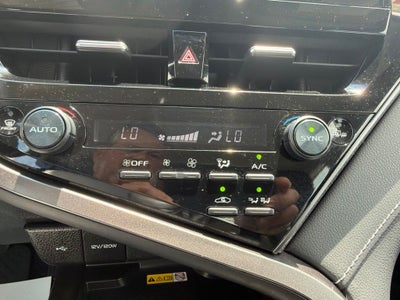 2022 Toyota Camry Hybrid XSE