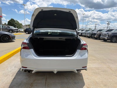 2022 Toyota Camry Hybrid XSE