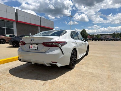 2022 Toyota Camry Hybrid XSE