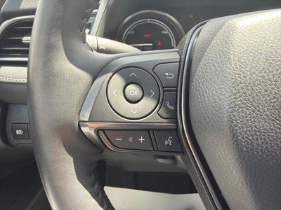 2022 Toyota Camry Hybrid XSE