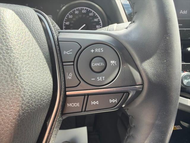 2022 Toyota Camry Hybrid XSE