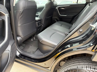 2025 Toyota RAV4 Hybrid XLE Premium