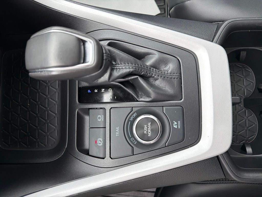 2025 Toyota RAV4 Hybrid XLE Premium
