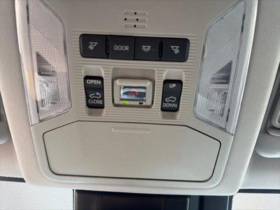 2025 Toyota RAV4 Hybrid XLE Premium