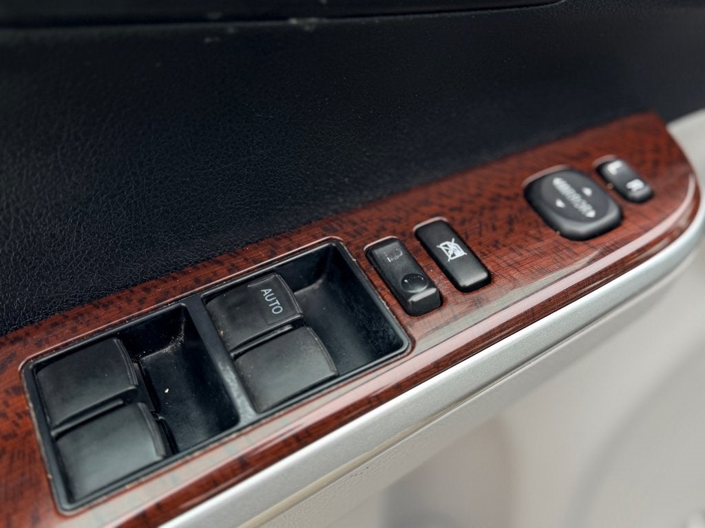 2013 Toyota CAMRY XLE