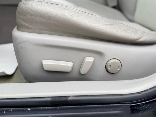 2013 Toyota CAMRY XLE