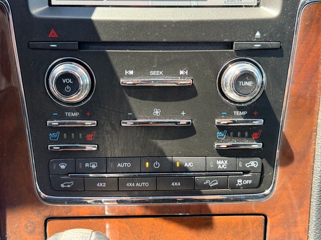 2016 Lincoln Navigator Select