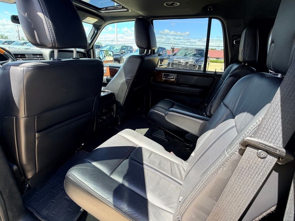 2016 Lincoln Navigator Select