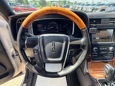 2016 Lincoln Navigator Select