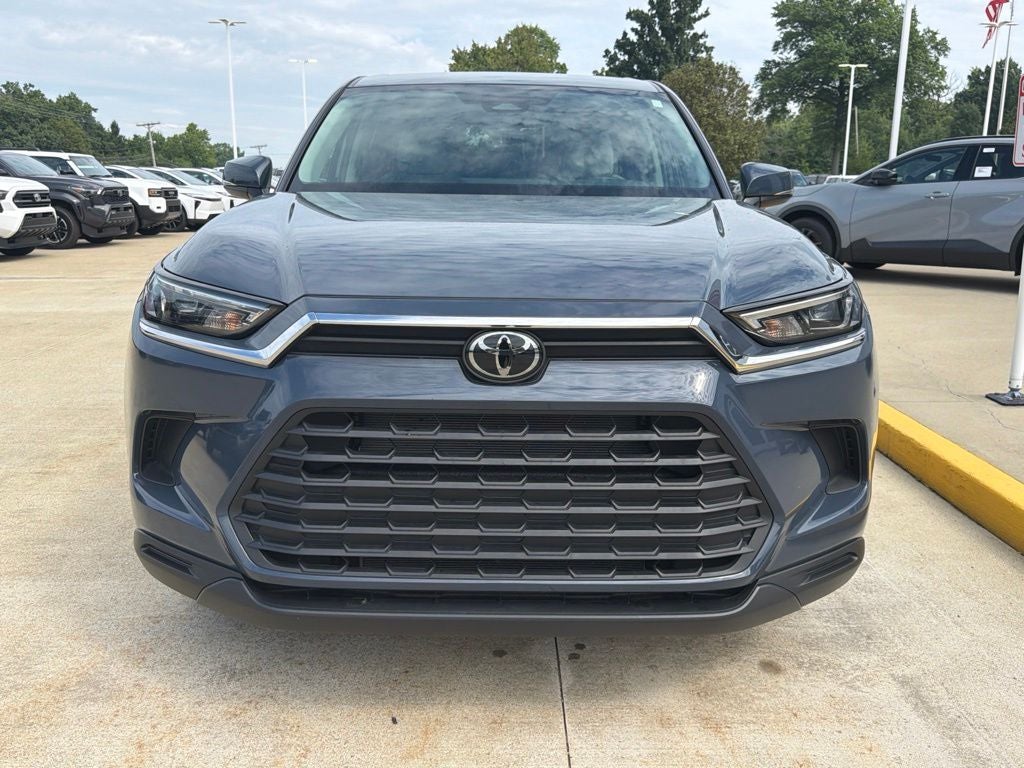 2025 Toyota Grand Highlander LE