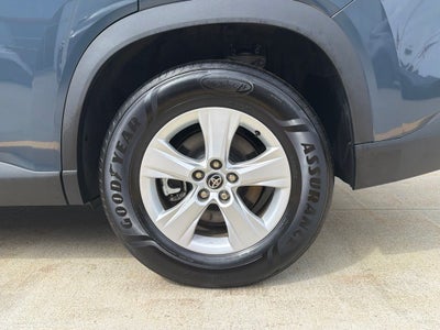 2025 Toyota Grand Highlander LE