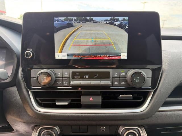 2025 Toyota Grand Highlander LE