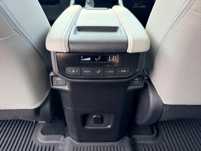 2025 Toyota Grand Highlander LE