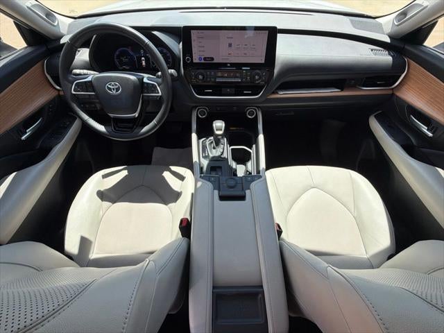 2024 Toyota Grand Highlander Hybrid Limited