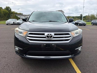 2013 Toyota HIGHLANDER SE