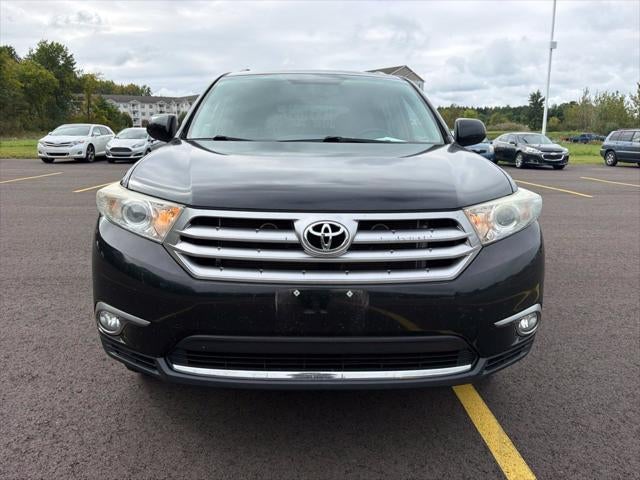 2013 Toyota HIGHLANDER SE