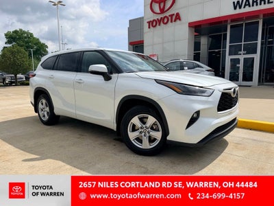 2022 Toyota Highlander LE