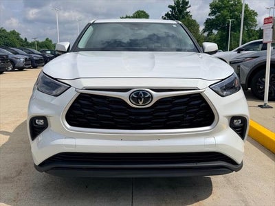 2022 Toyota Highlander LE