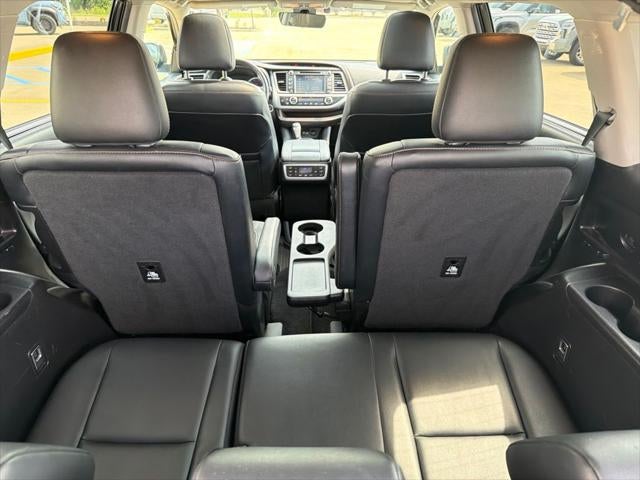 2019 Toyota Highlander Limited Platinum