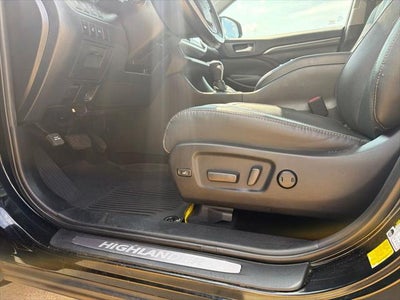 2019 Toyota Highlander Limited Platinum