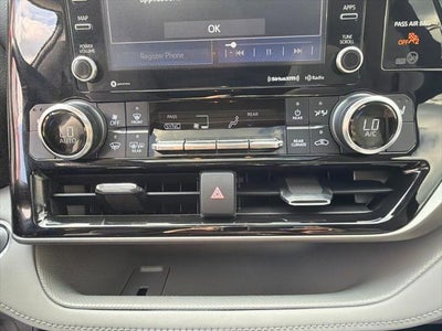 2022 Toyota HIGHLANDER XLE