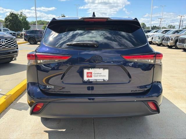 2022 Toyota Highlander XLE