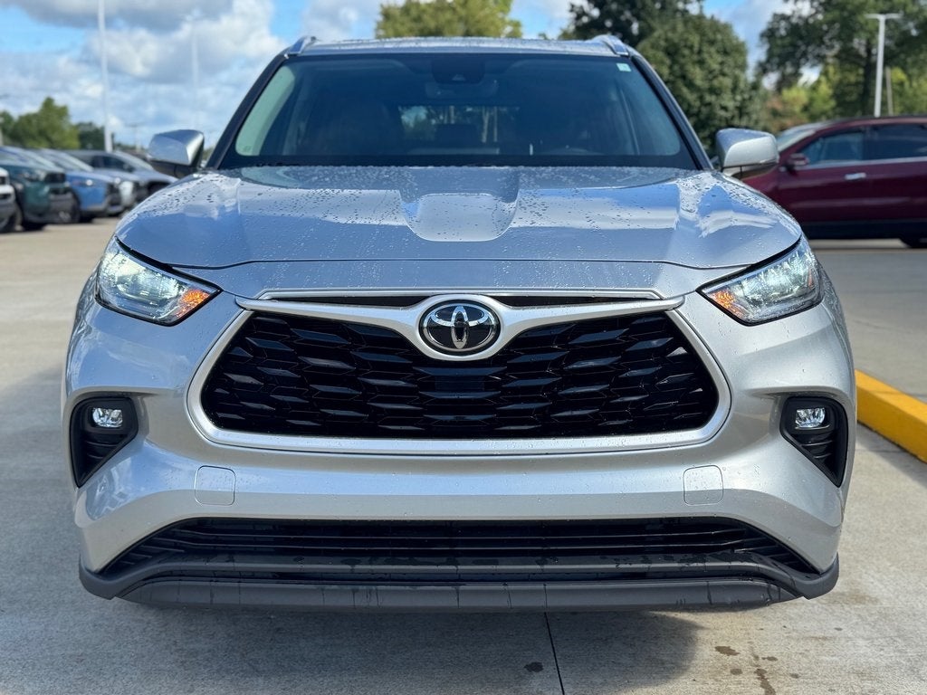 2020 Toyota HIGHLANDER XLE