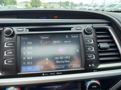 2017 Toyota Highlander SE