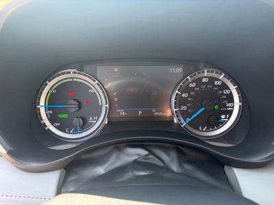 2023 Toyota Highlander Hybrid XLE