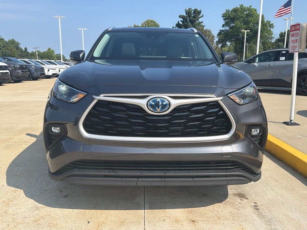2023 Toyota Highlander Hybrid XLE