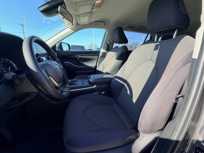 2023 Toyota HIGHLANDER L