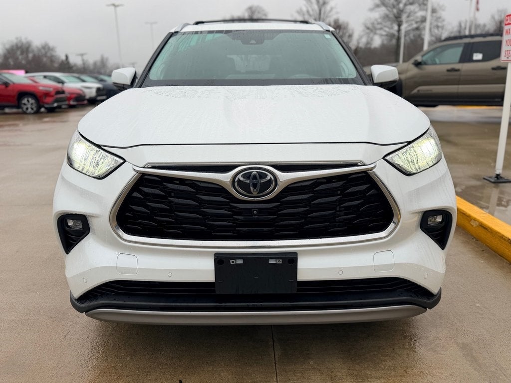 2023 Toyota HIGHLANDER Platinum