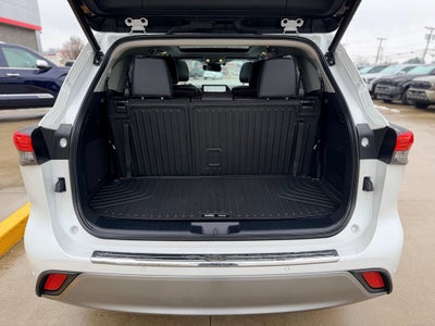 2023 Toyota HIGHLANDER Platinum