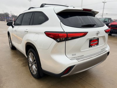 2023 Toyota HIGHLANDER Platinum