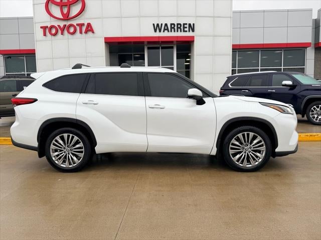 2023 Toyota HIGHLANDER Platinum
